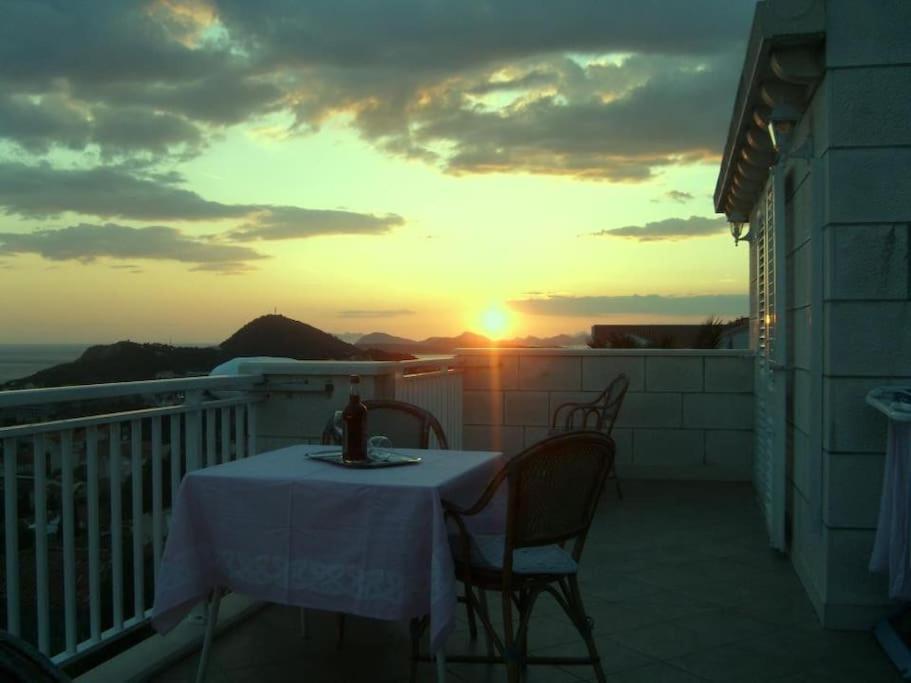 Romantic Ap,With Amazing View Dubrovnik Bagian luar foto
